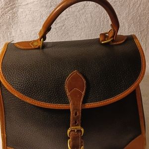 Dooney & Bourke lesther purse
